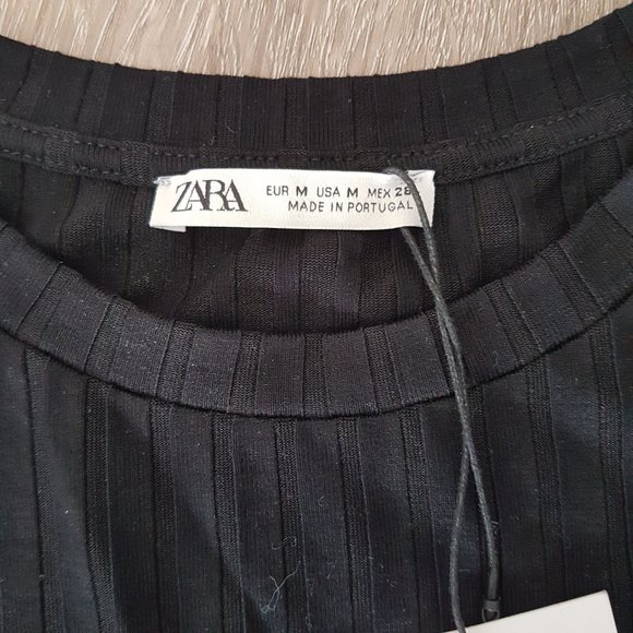 NWT Zara Ribbed t-shirt with buttons - Picture 4 of 4